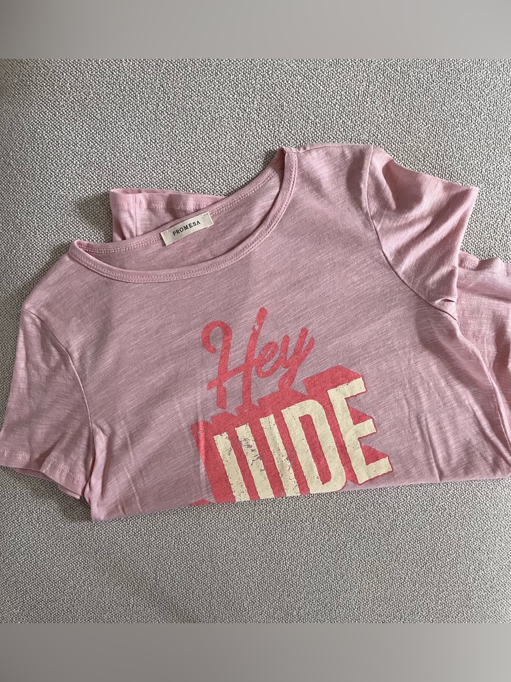 Women’s Pink Short sleeve relaxed fit Tee /Beatles “HEY JUDE” Size SMALL NWOT - Picture 3 of 11